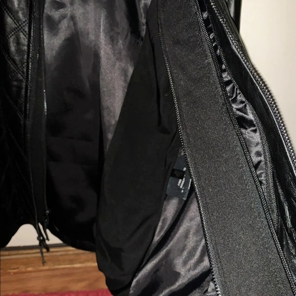 New leather jacket - Picture 6 of 7